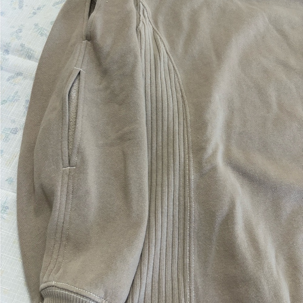 Aerie Keyhole Sleeve Sweatshirt - Picture 2 of 10
